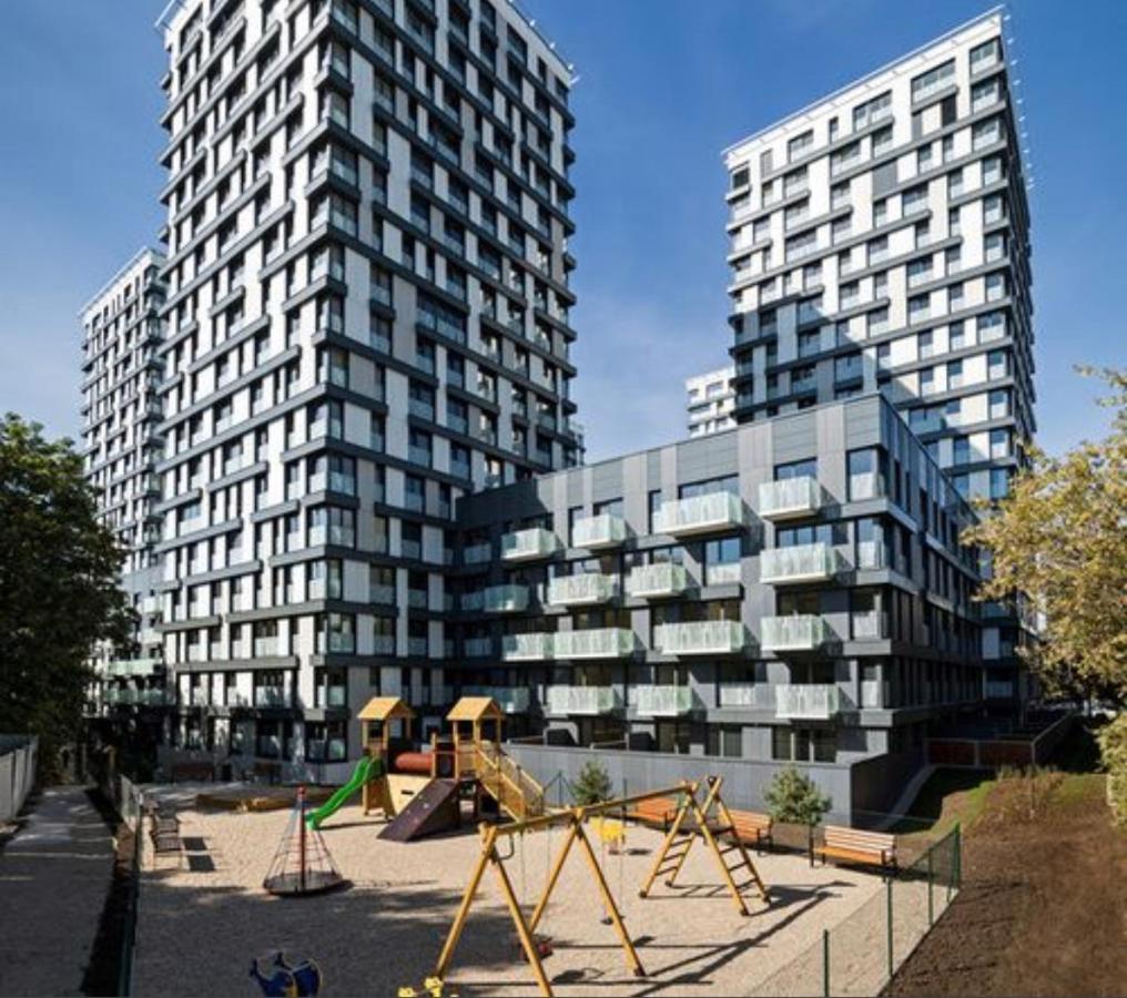 Residence Garden Tower - 8 Min Do Centra, Garaz Прага Экстерьер фото