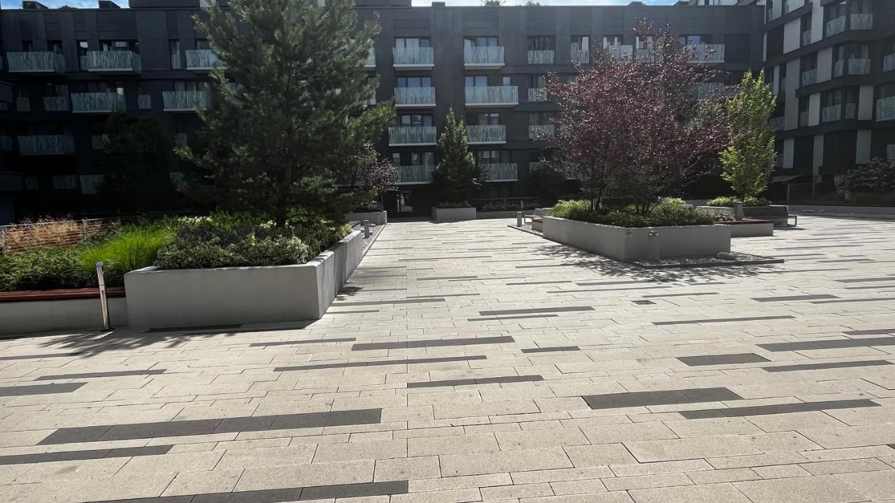 Residence Garden Tower - 8 Min Do Centra, Garaz Прага Экстерьер фото